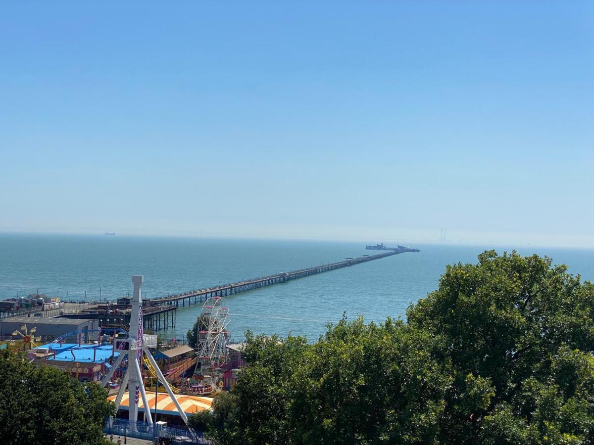 Pier View Self Catering Luxury Apartments Southend-on-Sea Eksteriør bilde