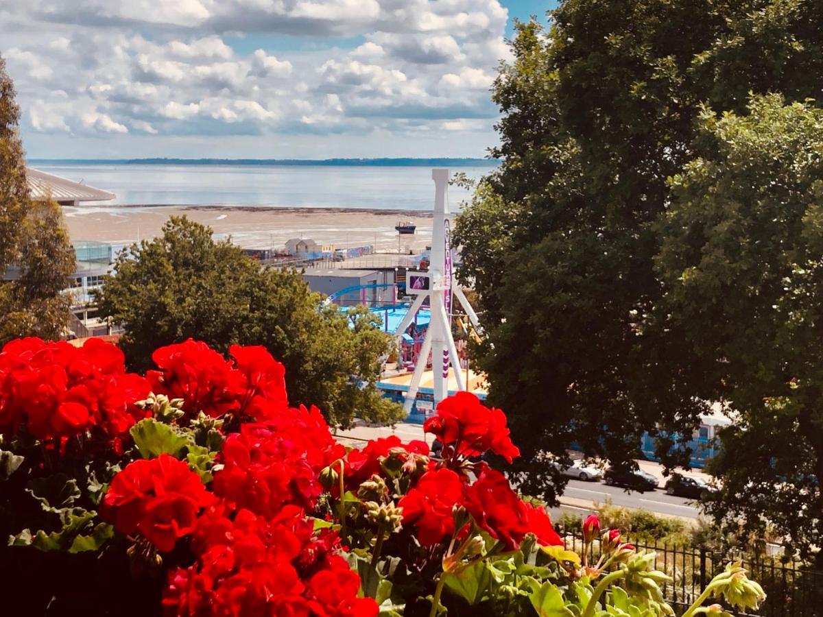 Pier View Self Catering Luxury Apartments Southend-on-Sea Eksteriør bilde