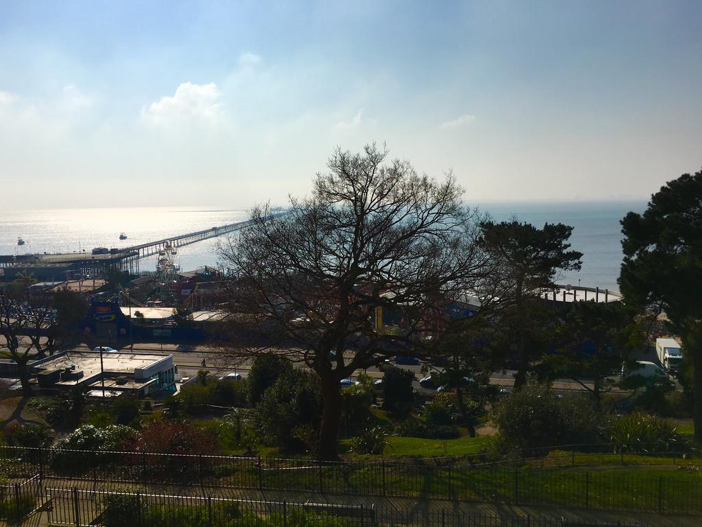 Pier View Self Catering Luxury Apartments Southend-on-Sea Eksteriør bilde